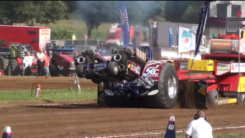 Watch This Twin Tank Engined Pulling Tractor Make A Full Pull With The Wheels Up Like A Boss